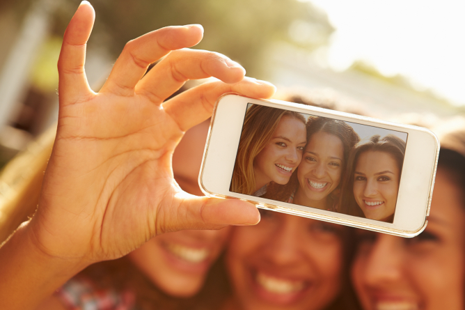 Picture from PSA Warns About the Dangers of Selfies